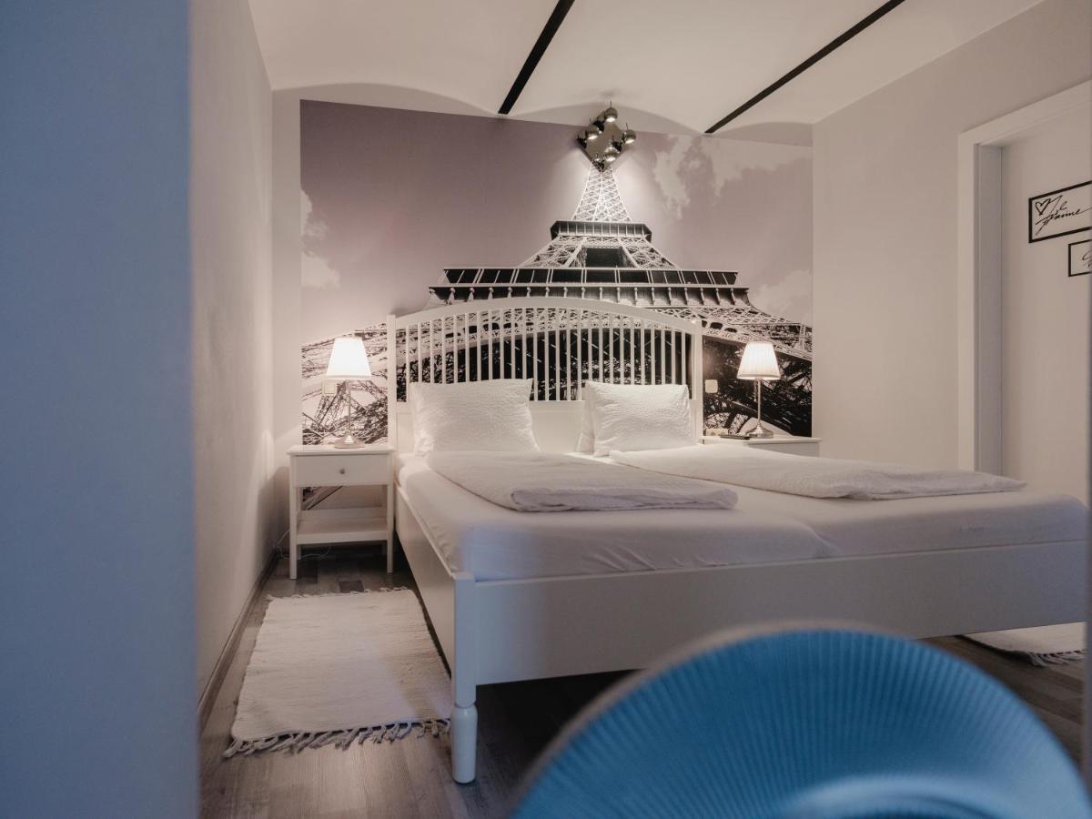Fruehstueckshaus Wunderland Bed & Breakfast Laa an der Thaya Dış mekan fotoğraf