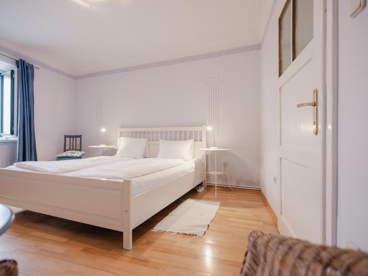 Fruehstueckshaus Wunderland Bed & Breakfast Laa an der Thaya Dış mekan fotoğraf